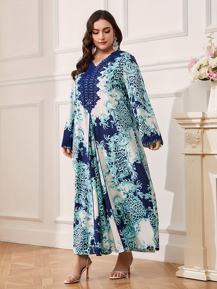 WomenS Plus Size Maxi Dress With Long Sleeve V-Neck And Floral Print